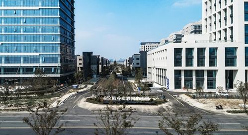 格力中央空調(diào)服務(wù)步步高集團(tuán)稻谷互聯(lián)網(wǎng)產(chǎn)業(yè)園，助力智慧工廠巡展
